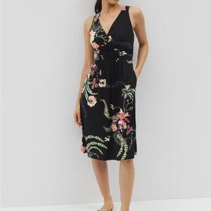 Soma Soft Jersey Cross Back Strap Bra Dress
Color: PARADISE PLUMES DRAMA XL